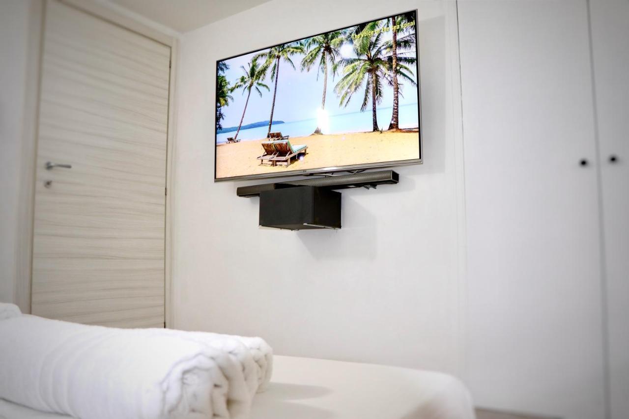 House Relax Apartment Centro Di Napoli Exterior photo