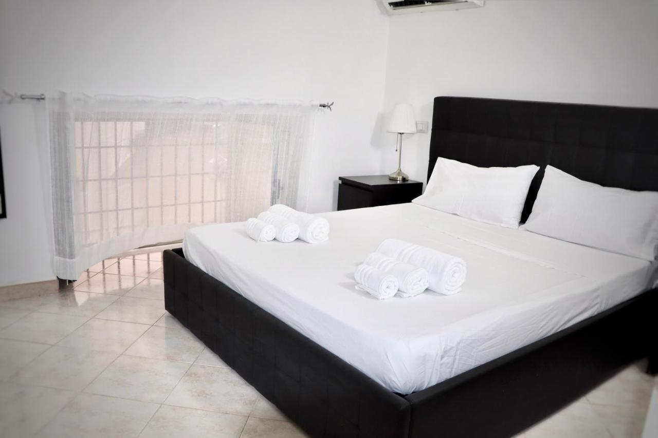 House Relax Apartment Centro Di Napoli Exterior photo